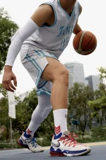 bang-khuyu-tay-co-dem-Redikick-9-1.webp