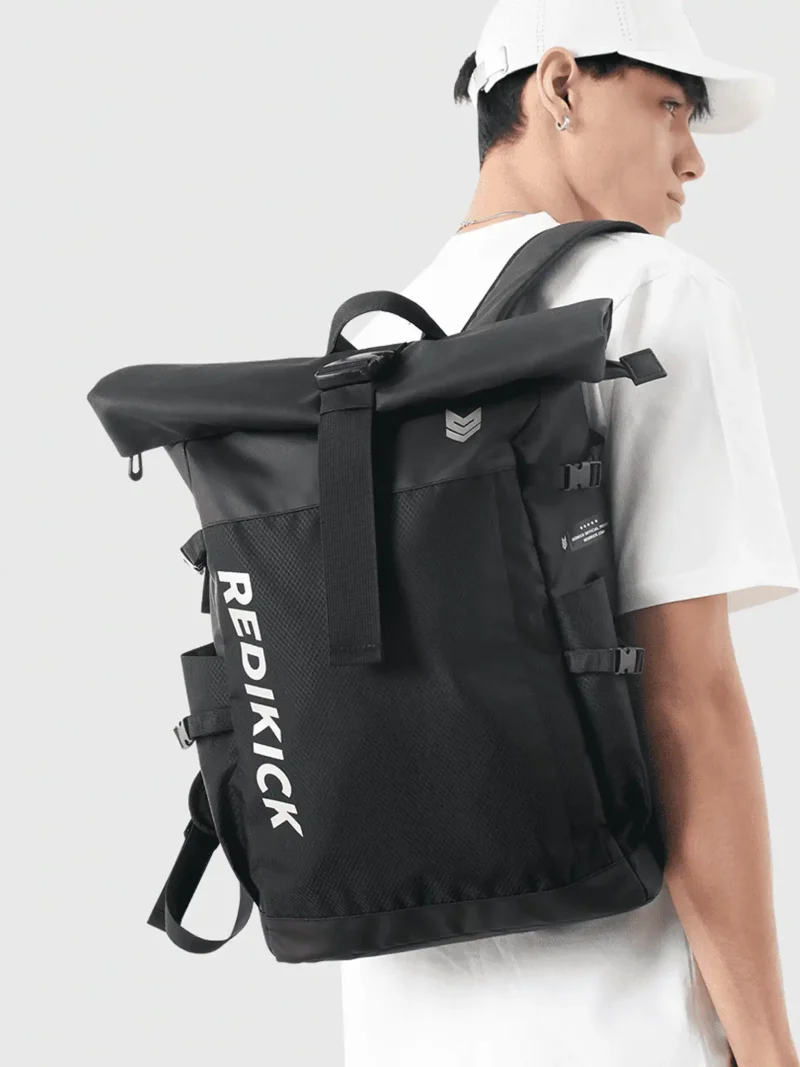 balo-the-thao-redikick-Backpack-TechVenture-BP23001-mau-den-10.webp