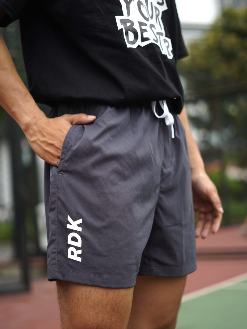 Q24010-quan-shorts-dui-the-thao-redikick-5.jpg