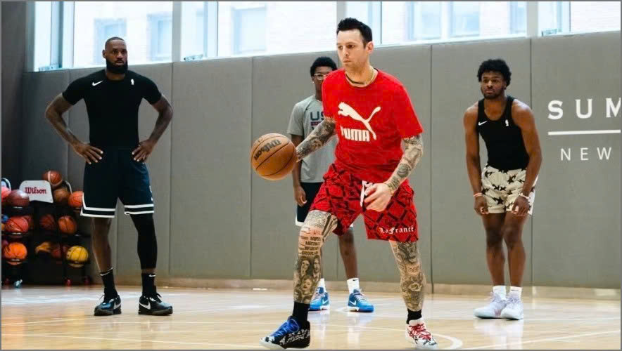 so-sanh-cach-choi-cua-lebron-james-va-bronny-james