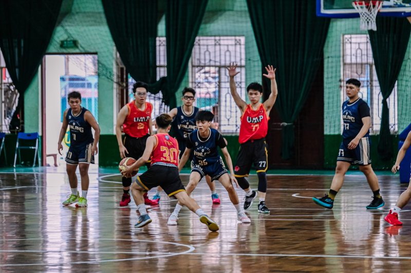 Bóng rổ sinh viên