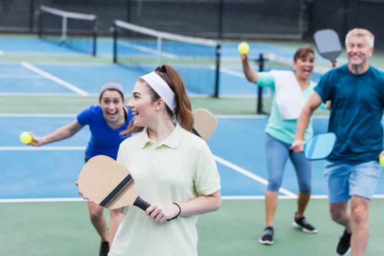 chon-vot-pickleball-phu-hop-huong-dan-chi-tiet